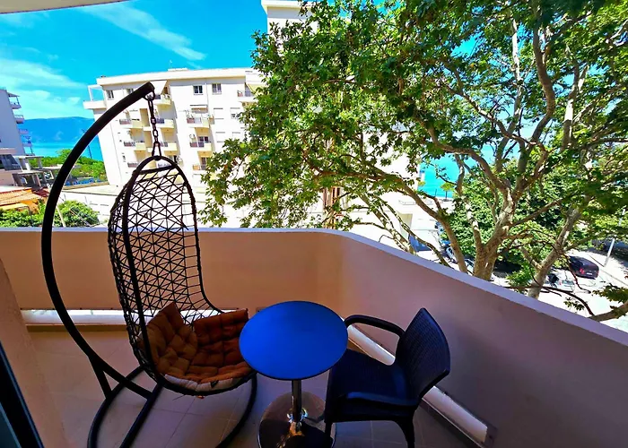 Blue Bay Front Uji Ftohte *